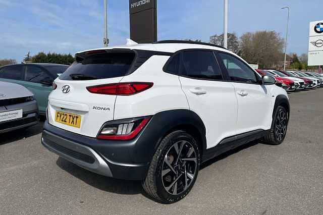 Hyundai KONA Premium 1.0 T-GDi MHEV (120ps) Atlas White