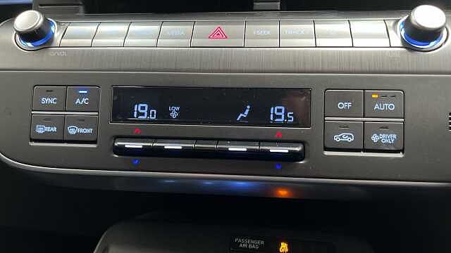 Hyundai KONA 65.4kWh Ultimate SUV 5dr Electric Auto (218 ps) Abyss Black