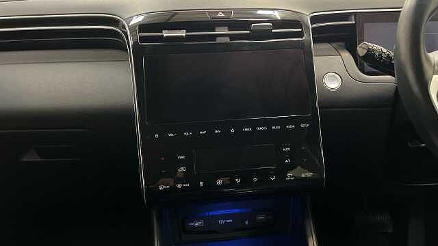 Hyundai TUCSON 1.6 h T-GDi Ultimate SUV 5dr Petrol Hybrid Auto Euro 6 (s/s) (230 ps) Engine Red