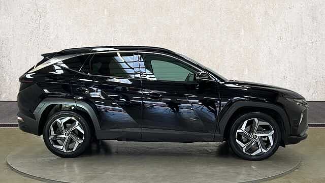 Hyundai TUCSON 1.6 h T-GDi Premium SUV 5dr Petrol Hybrid Auto Euro 6 (s/s) (230 ps) Black