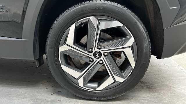 Hyundai TUCSON 1.6 h T-GDi Premium SUV 5dr Petrol Hybrid Auto Euro 6 (s/s) (230 ps) Black