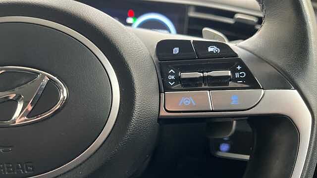 Hyundai TUCSON 1.6 h T-GDi Premium SUV 5dr Petrol Hybrid Auto Euro 6 (s/s) (230 ps) Black