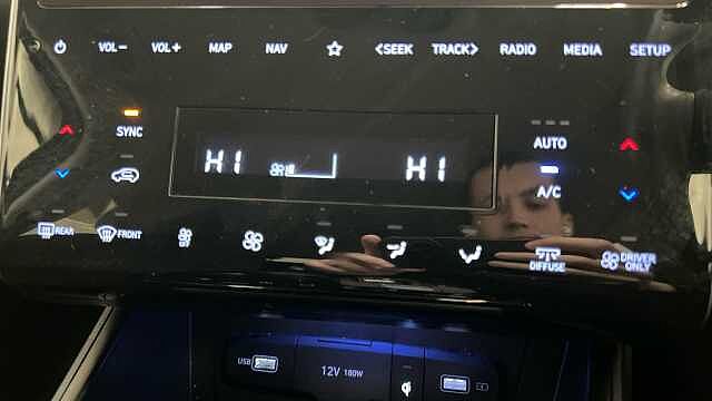 Hyundai TUCSON 1.6 h T-GDi Premium SUV 5dr Petrol Hybrid Auto Euro 6 (s/s) (230 ps) Black