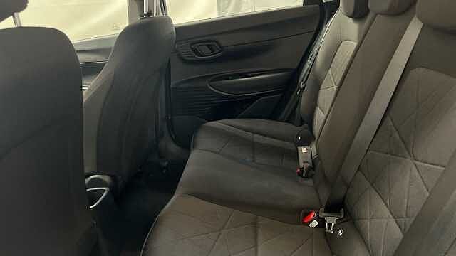 Hyundai BAYON 1.0 T-GDi MHEV SE Connect SUV 5dr Petrol Hybrid DCT Euro 6 (s/s) (100 ps) Black