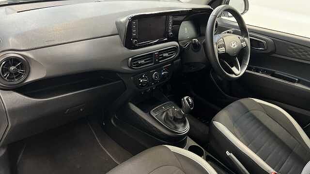 Hyundai I10 1.0 Advance Hatchback 5dr Petrol Auto Euro 6 (s/s) (63 ps) Atlas White