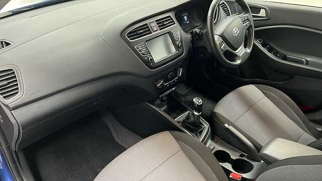 Hyundai i20 1.2 Play Hatchback 5dr Petrol Manual Euro 6 (s/s) (84 ps)