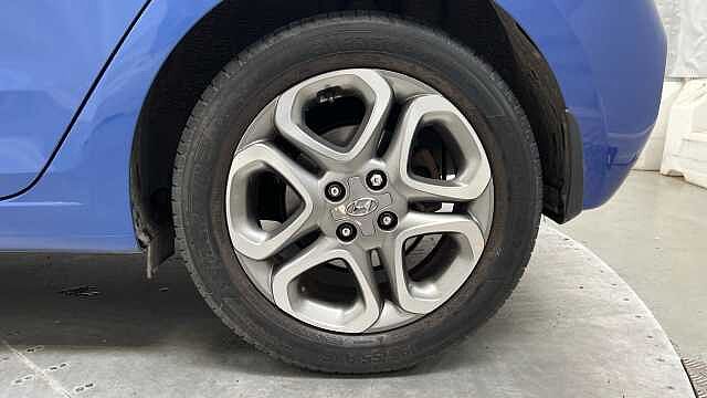 Hyundai i20 1.2 Play Hatchback 5dr Petrol Manual Euro 6 (s/s) (84 ps)