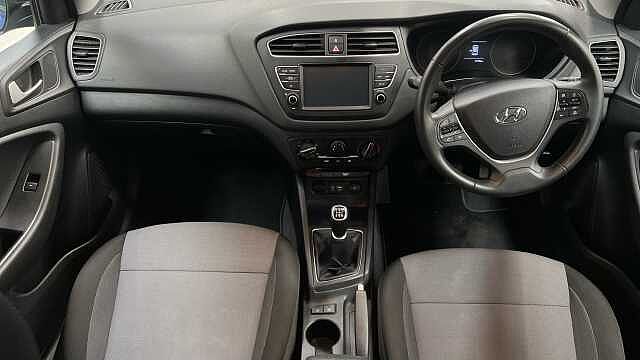 Hyundai i20 1.2 Play Hatchback 5dr Petrol Manual Euro 6 (s/s) (84 ps)