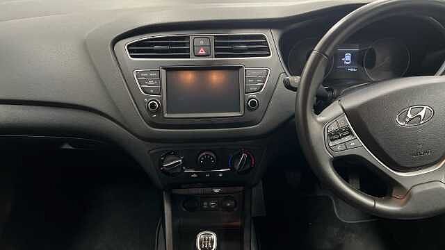 Hyundai i20 1.2 Play Hatchback 5dr Petrol Manual Euro 6 (s/s) (84 ps)