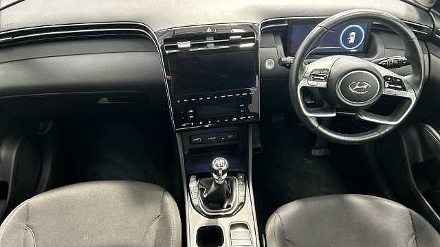 Hyundai TUCSON 1.6 T-GDi Premium SUV 5dr Petrol Manual Euro 6 (s/s) (150 ps) Red