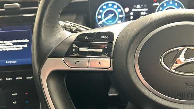 Hyundai TUCSON 1.6 T-GDi Premium SUV 5dr Petrol Manual Euro 6 (s/s) (150 ps) Red