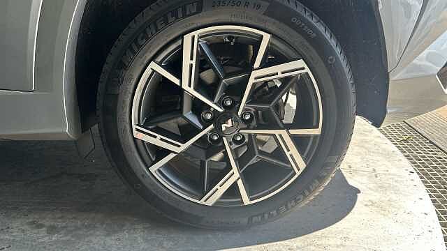 Hyundai TUCSON 1.6 T-GDi N Line SUV 5dr Petrol Hybrid Auto Euro 6 (s/s) (215 ps) Shimmering Slvr