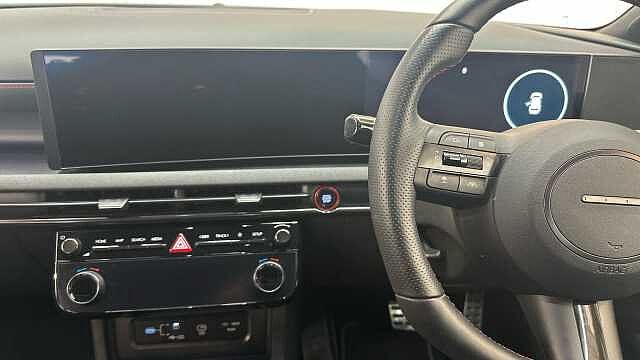 Hyundai TUCSON 1.6 T-GDi N Line SUV 5dr Petrol Hybrid Auto Euro 6 (s/s) (215 ps) Shimmering Slvr