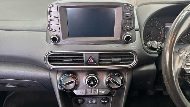 Hyundai KONA 1.0 T-GDi Play SUV 5dr Petrol Manual Euro 6 (s/s) (120 ps)