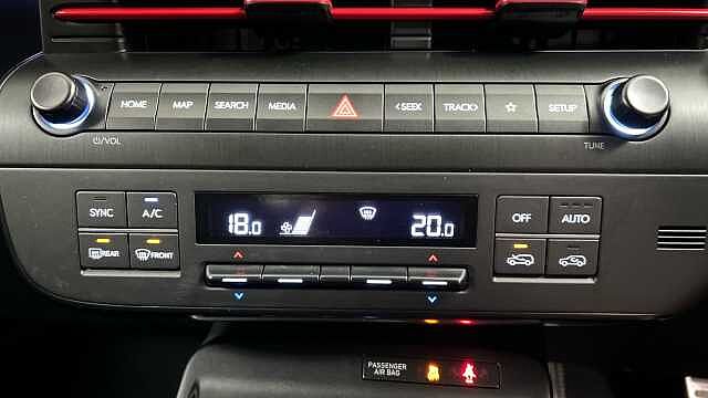 Hyundai KONA 1.0 T-GDi N Line SUV 5dr Petrol DCT Euro 6 (s/s) (120 ps) Black