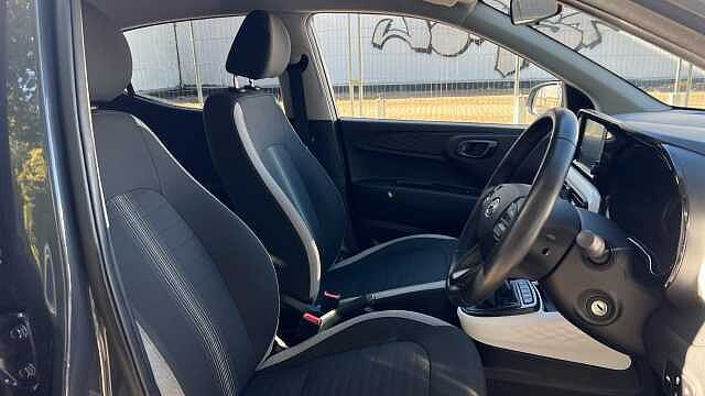 Hyundai I10 1.2 Premium Hatchback 5dr Petrol Manual Euro 6 (s/s) (84 ps) Grey