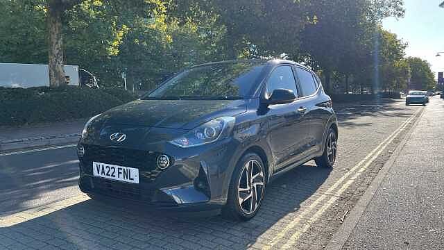 Hyundai I10 1.2 Premium Hatchback 5dr Petrol Manual Euro 6 (s/s) (84 ps) Grey