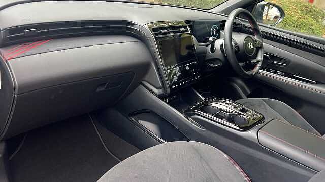 Hyundai TUCSON 1.6 h T-GDi N Line SUV 5dr Petrol Hybrid Auto Euro 6 (s/s) (230 ps) Serenity White