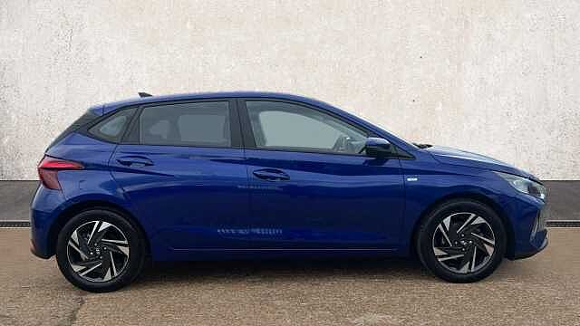 Hyundai I20 1.0 T-GDi MHEV SE Connect Hatchback 5dr Petrol Hybrid Manual Euro 6 (s/s) (100 p Intense Blue