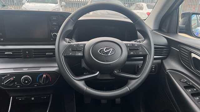 Hyundai I20 1.0 T-GDi MHEV SE Connect Hatchback 5dr Petrol Hybrid Manual Euro 6 (s/s) (100 p Intense Blue