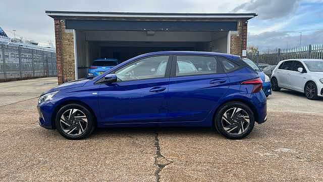 Hyundai I20 1.0 T-GDi MHEV SE Connect Hatchback 5dr Petrol Hybrid Manual Euro 6 (s/s) (100 p Intense Blue