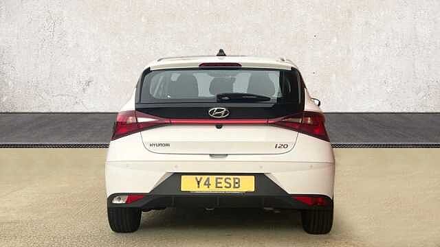Hyundai I20 1.0 T-GDi MHEV SE Connect Hatchback 5dr Petrol Hybrid Manual Euro 6 (s/s) (100 p Polar White