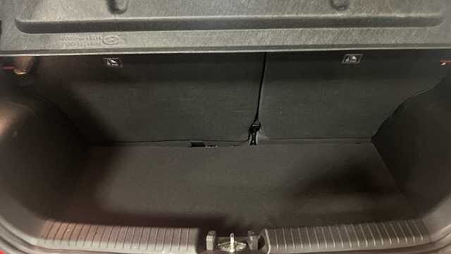 Hyundai I10 1.0 Premium Hatchback 5dr Petrol Auto Euro 6 (s/s) (67 ps) Dragon Red