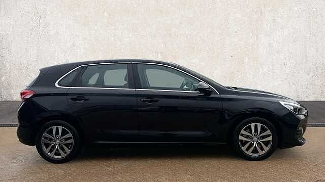 Hyundai i30 1.0 T-GDi SE Hatchback 5dr Petrol Manual Euro 6 (s/s) (120 ps)