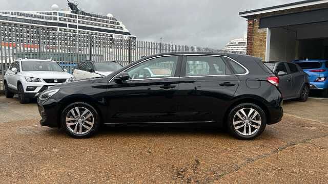 Hyundai i30 1.0 T-GDi SE Hatchback 5dr Petrol Manual Euro 6 (s/s) (120 ps)