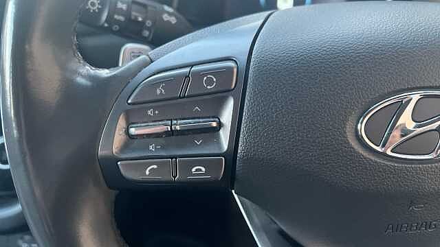 Hyundai IONIQ 38.3kWh Premium Hatchback 5dr Electric Auto (136 ps)