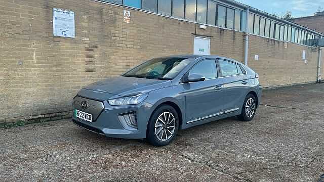 Hyundai IONIQ 38.3kWh Premium Hatchback 5dr Electric Auto (136 ps)