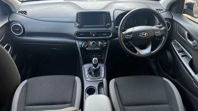 Hyundai KONA 1.0 T-GDi Play SUV 5dr Petrol Manual Euro 6 (s/s) (120 ps)