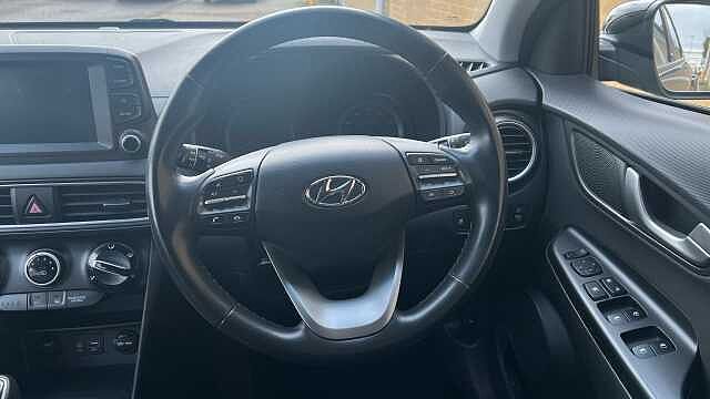 Hyundai KONA 1.0 T-GDi Play SUV 5dr Petrol Manual Euro 6 (s/s) (120 ps)