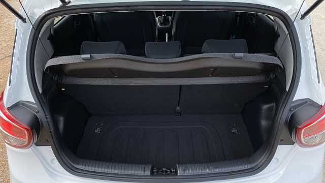 Hyundai i10 1.2 SE Hatchback 5dr Petrol Manual Euro 6 (87 ps)