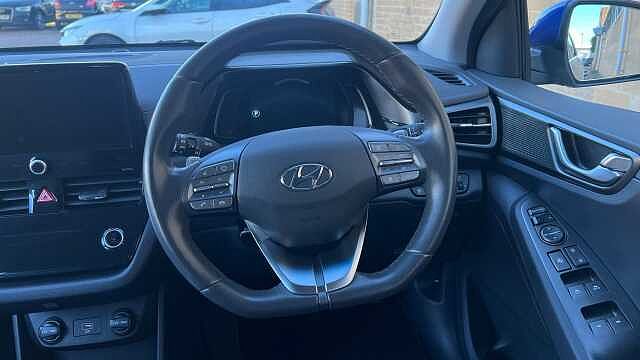 Hyundai IONIQ 38.3kWh Premium Hatchback 5dr Electric Auto (136 ps)