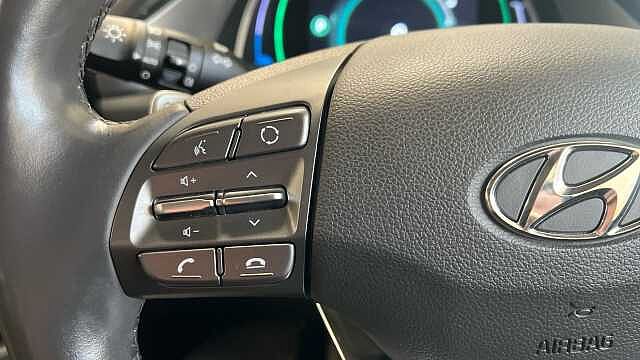 Hyundai IONIQ 38.3kWh Premium Hatchback 5dr Electric Auto (136 ps)