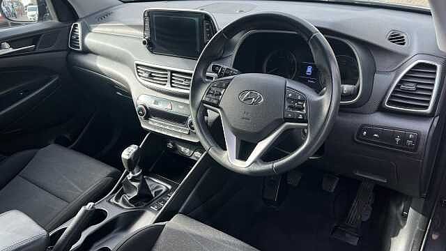 Hyundai TUCSON 1.6 GDi SE Nav SUV 5dr Petrol Manual Euro 6 (s/s) (132 ps)