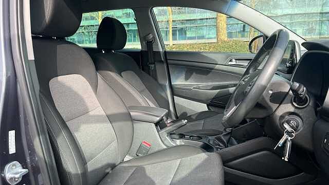Hyundai TUCSON 1.6 GDi SE Nav SUV 5dr Petrol Manual Euro 6 (s/s) (132 ps)