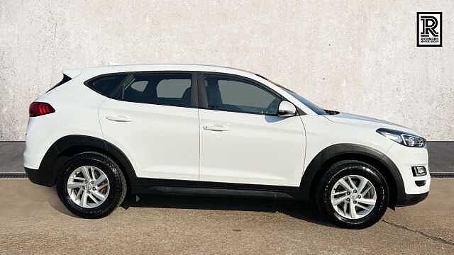 Hyundai TUCSON 1.6 GDi S Connect SUV 5dr Petrol Manual Euro 6 (s/s) (132 ps)