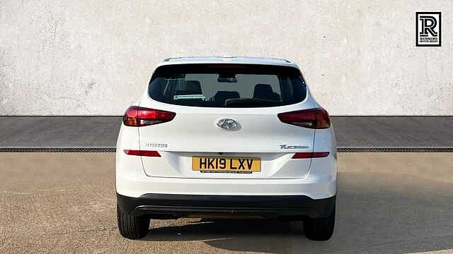 Hyundai TUCSON 1.6 GDi S Connect SUV 5dr Petrol Manual Euro 6 (s/s) (132 ps)