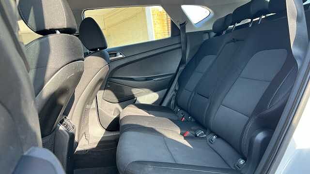 Hyundai TUCSON 1.6 GDi S Connect SUV 5dr Petrol Manual Euro 6 (s/s) (132 ps)
