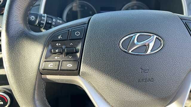 Hyundai TUCSON 1.6 GDi S Connect SUV 5dr Petrol Manual Euro 6 (s/s) (132 ps)