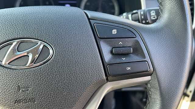 Hyundai TUCSON 1.6 GDi S Connect SUV 5dr Petrol Manual Euro 6 (s/s) (132 ps)