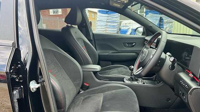 Hyundai KONA 1.6 T-GDi N Line S SUV 5dr Petrol Manual Euro 6 (s/s) (138 ps) Abyss Black
