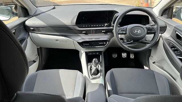 Hyundai BAYON 1.0 T-GDi Ultimate SUV 5dr Petrol Manual Euro 6 (s/s) (100 ps) White