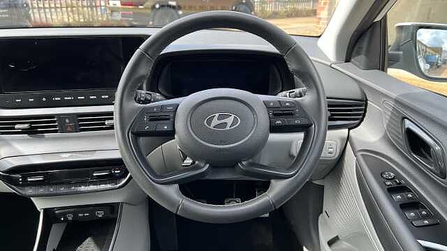 Hyundai BAYON 1.0 T-GDi Ultimate SUV 5dr Petrol Manual Euro 6 (s/s) (100 ps) White