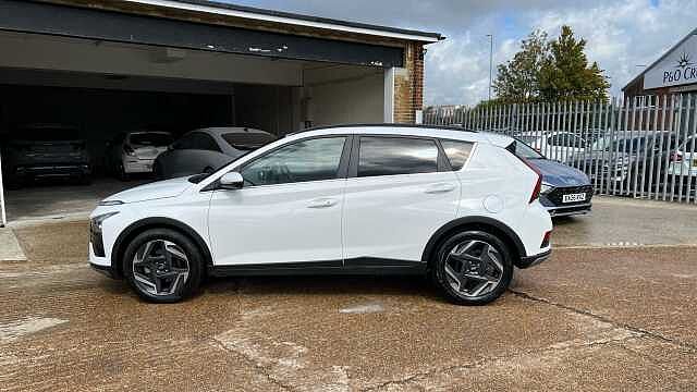 Hyundai BAYON 1.0 T-GDi Ultimate SUV 5dr Petrol Manual Euro 6 (s/s) (100 ps) White