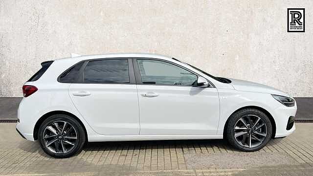 Hyundai i30 1.0 T-GDi MHEV Premium Hatchback 5dr Petrol Hybrid Manual Euro 6 (s/s) (120 ps)