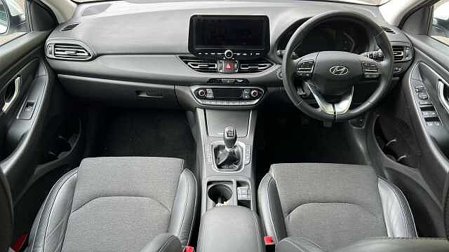 Hyundai i30 1.0 T-GDi MHEV Premium Hatchback 5dr Petrol Hybrid Manual Euro 6 (s/s) (120 ps)