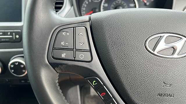 Hyundai i10 1.0 Play Hatchback 5dr Petrol Manual Euro 6 (67 ps)